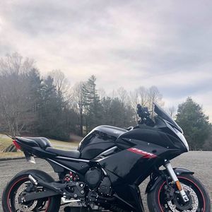 Meet your Posher, Travis